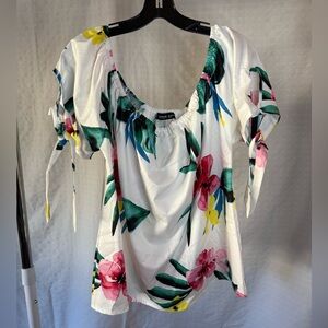 BloomChic Floral Blouse with Pink and Green Accents